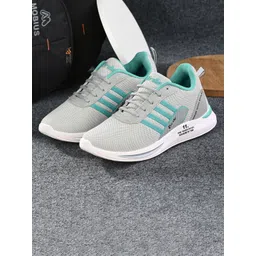 BIRDE Men Pack Of 2 Woven Design Sneakers