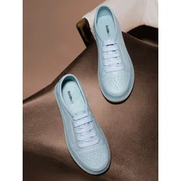 Action Women Solid Lace-Ups Perforations Sneakers