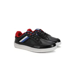 Aqualite Men Colourblocked Sneakers