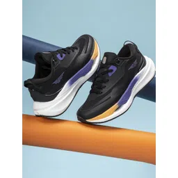 Red Tape Men Mesh Walking Shoes