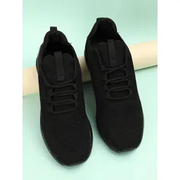 max Men Running Shoes