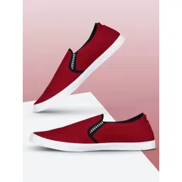 HOTSTYLE Men Colourblocked Slip-On Sneakers