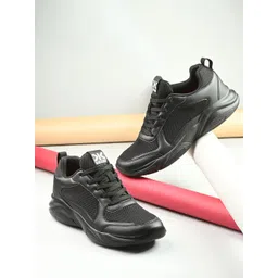 Killer Men Mesh Running Non-Marking Shoes