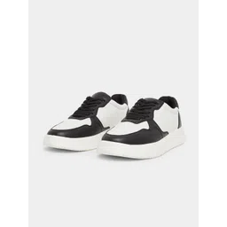 Styli Men Colourblocked Lace-Up Sneakers