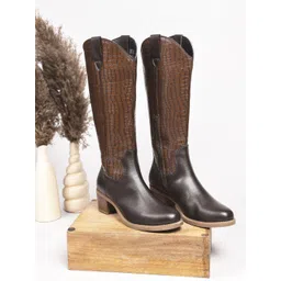 CLOG LONDON Women Casual Block-Heeled Textured Winter Boots