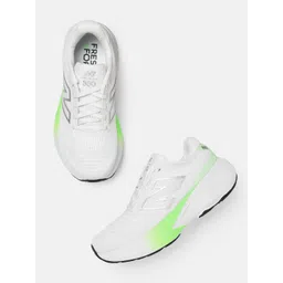 New Balance Women 880 Running Shoes