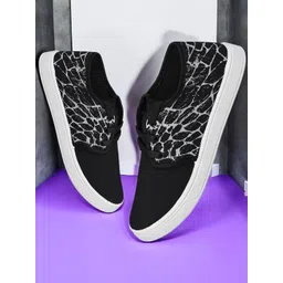 Spotwalk Men Running Shoes