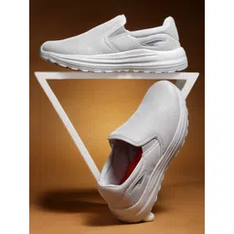 ASIAN Men Slip-On Sneakers