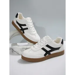 Layasa Women Sneakers Casual Shoes