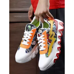 Woakers Men Colourblocked Sneakers