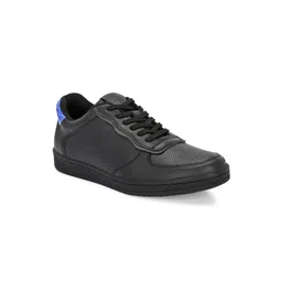 The Roadster Lifestyle Co Men Casual Sneakers