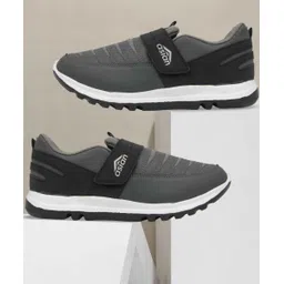 Casual Sneaker Shoes for Men | Soft Cushioned Insole || Superfit Running Shoes For Men