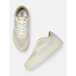 The Roadster Life Co. Women Colourblocked Sneakers