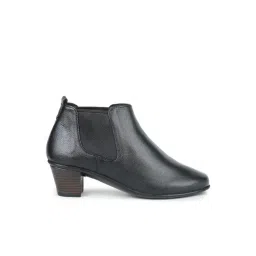 Zoom Shoes Women's Black Chelsea Boots