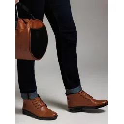 Zoom Shoes Men's Tan Derby Boots