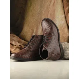 Carlo Romano Men's Tan Derby Boots