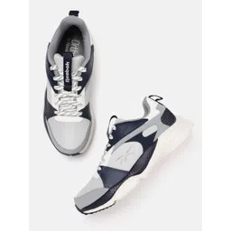 Reebok Men Woven Design Flash Athletic Running Shoes