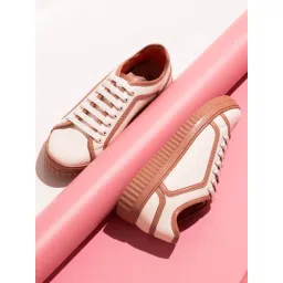 Inc.5 Women's White Sneakers