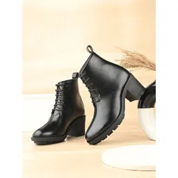 AfroJack Women Round Toe Wedge-Heeled Chunky Boots