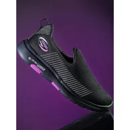 Asian Women's Black Walking Shoes