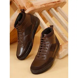 Teakwood Leathers Men Leather Sneakers