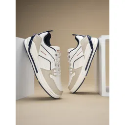 Red Tape Men Colourblocked Lace up Sneakers