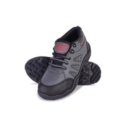 DRACKFOOT Men Textured Colorblocked Sneakers