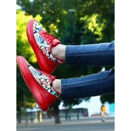 Corstyle Men Perforations Sneakers