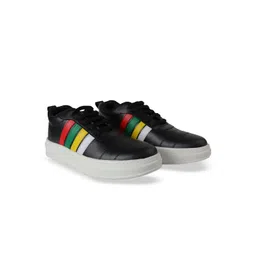HikBi Men Colourblocked Sneakers