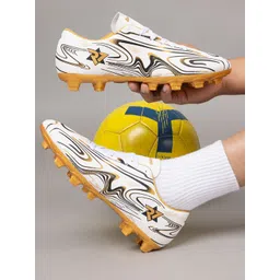 RUN SEVEN Men Football Shoes