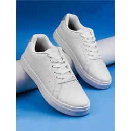 Campus Men Lace-Ups Perforations Sneakers