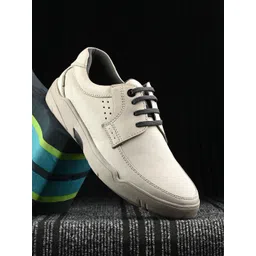 Egoss Men Leather Sneakers