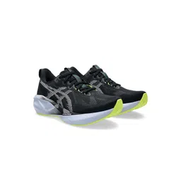 ASICS Novablast 5 Men Running Shoes