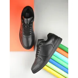 HRX by Hrithik Roshan UnisexSolid Sneakers