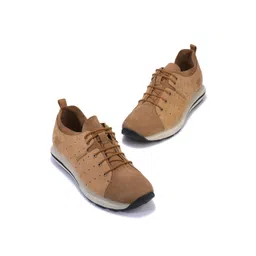 Woodland Men Perforations Suede Sneakers