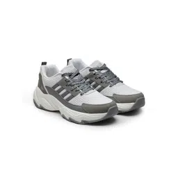 JQR Men Colourblocked Sneakers