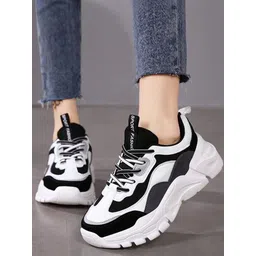 Stylish Casual Sports Shoe Sneakers Sneakers For Women