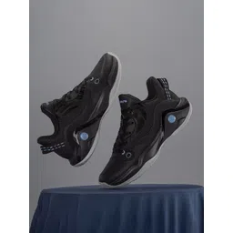 Red Tape Men Textured Comfort Insole Sneakers