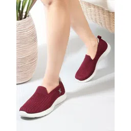 Carlton London Women Textured Flyknit Slip-On Sneakers