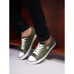 The Roadster Lifestyle Co Men Everyday Casual Sneakers