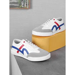 WALKWAY by Metro Men Sneakers