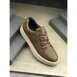 Egoss Men Leather Lightweight Sneakers