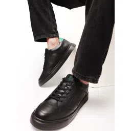 Rare Rabbit Men's Black Sneakers