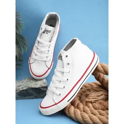 The Roadster Lifestyle Co Women Casual Sneakers