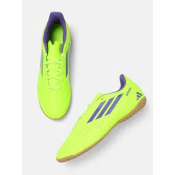 ADIDAS Men Deportivo III Football Shoes