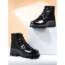 Snasta Women Block-Heeled Chunky Boots