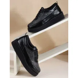 The White Pole Women's Black Casual Sneakers