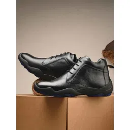 Hitz Men's Black Derby Boots