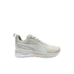 Puma Men's White Running Shoes