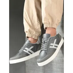 Roadster Men Grey PU Sneakers Casual Shoes